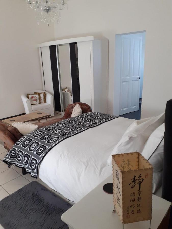 Oasis Master Suite Марконна Экстерьер фото